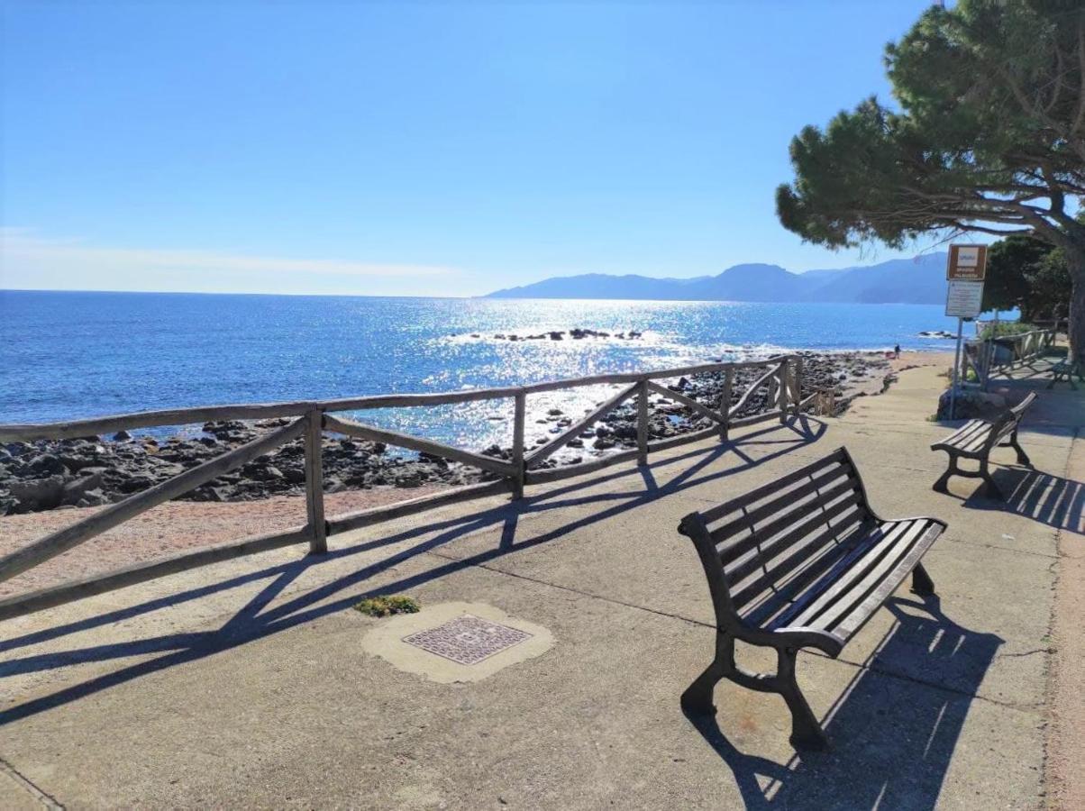 Nido Lungomare, E Sei In Spiaggia... Cala Gonone Dış mekan fotoğraf